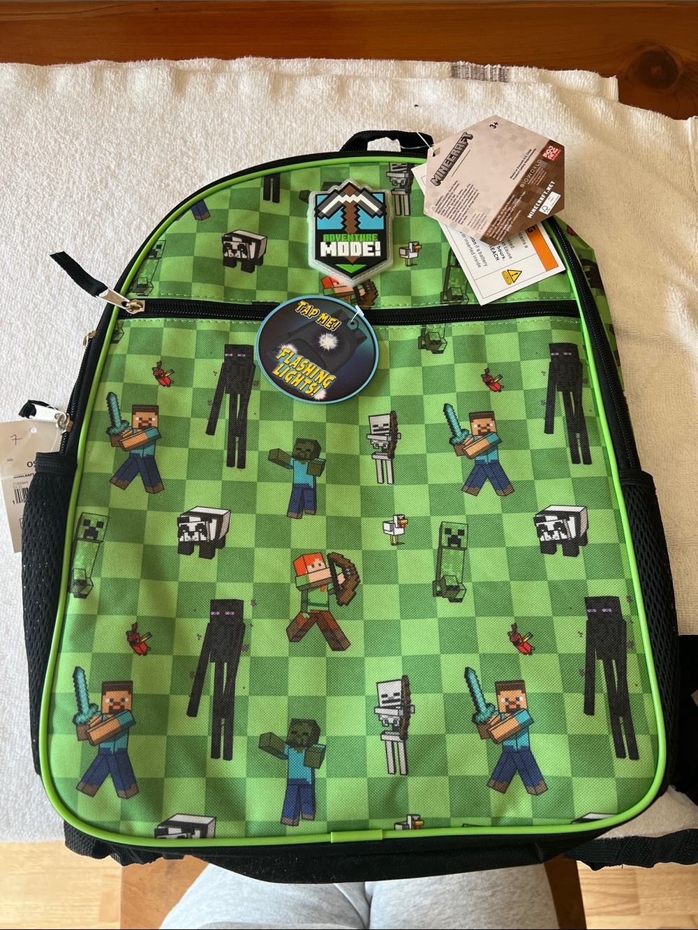 Minecraft Kids Green Adventure Backpack with Flashing Lights NEW !!